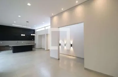 Casa / Sobrado em Condomínio para Aluguel - Lagoinha, 3 Quartos,  200 m² - Uberlândia