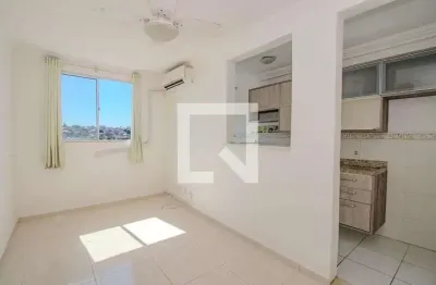 Apartamento para Aluguel - Jardim Itu-Sabará, 2 Quartos,  50 m² - Porto Alegre