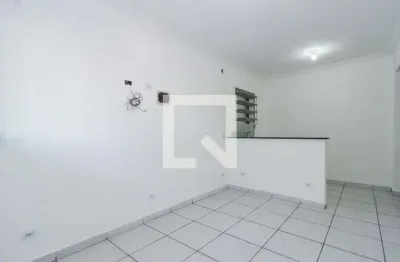 Casa para Aluguel - Parque Reboucas, 2 Quartos,  38 m² - São Paulo