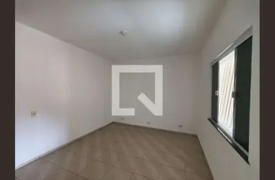 Casa com 1 quarto para alugar na Rua Soldado Bruno Estrifica, Curicica, Rio de Janeiro