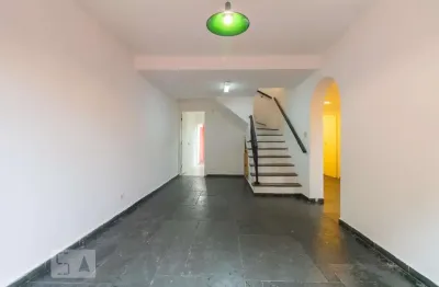 Casa com 3 quartos para alugar na Rua Indiana, Brooklin, São Paulo