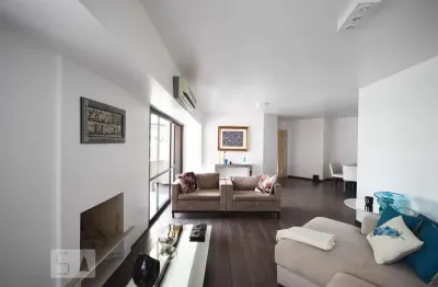 Apartamento para Aluguel - Real Parque, 3 Quartos,  129 m² - São Paulo