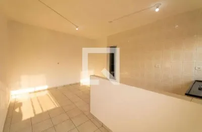 Casa com 2 quartos para alugar na Rua Hermógenes da Silva, Vila Formosa, São Paulo