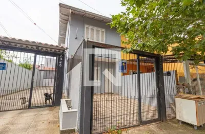 Casa para Aluguel - Marechal Rondon, 2 Quartos,  80 m² - Canoas
