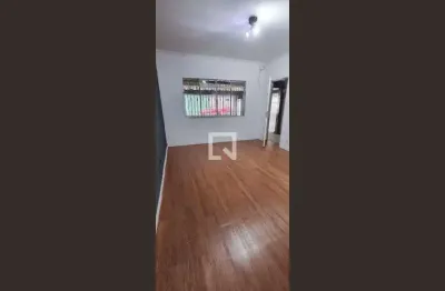 Casa com 3 quartos para alugar na Rua Vicente Franco Ribeiro, Vila Jacuí, São Paulo