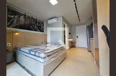 Kitnet / Stúdio para Aluguel - Santo Amaro , 1 Quarto,  25 m² - São Paulo