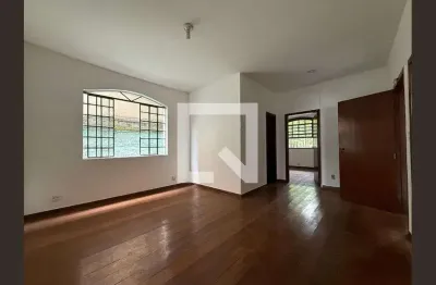 Casa para Aluguel - Caiçaras, 4 Quartos,  300 m² - Belo Horizonte
