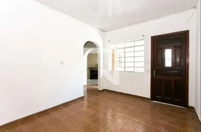 Casa com 2 quartos para alugar na Rua São Constâncio, Vila Carrão, São Paulo