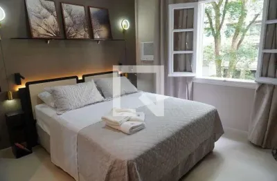 Kitnet / Stúdio para Aluguel - Santa Cecília, 1 Quarto,  27 m² - São Paulo