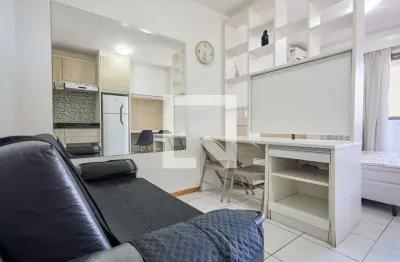 Apartamento para Aluguel - Centro, 1 Quarto,  28 m² - Curitiba