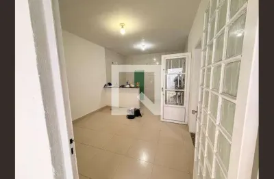 Casa para Aluguel - Santa Terezinha, 1 Quarto,  60 m² - Belo Horizonte
