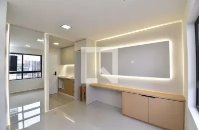 Kitnet / Stúdio para Aluguel - Centro, 1 Quarto,  30 m² - Curitiba