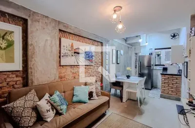Casa com 2 quartos para alugar na Praça Nami Jafet, Ipiranga, São Paulo