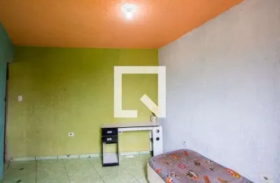 Casa com 1 quarto para alugar na Rua Felipe Pedro de Alcântara, Vila Guarani, Mauá