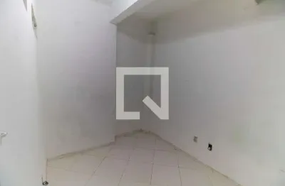 Apartamento para Aluguel - Barro Vermelho, 2 Quartos,  60 m² - São Gonçalo
