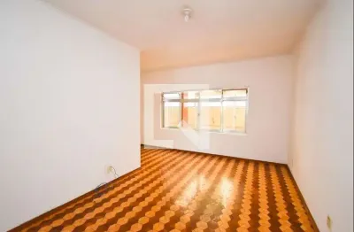 Casa com 3 quartos para alugar na Rua Araguaia Feitosa Martins, Vila Mazzei, São Paulo