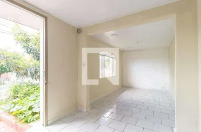 Casa para Aluguel - Alto Boqueirão, 3 Quartos,  138 m² - Curitiba