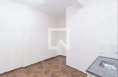 Kitnet / Stúdio para Aluguel - Vila Santa Terezinha, 1 Quarto,  14 m² - Carapicuíba