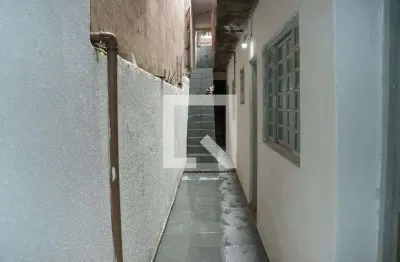 Casa para Aluguel - Jardim Santo Eduardo, 2 Quartos,  60 m² - Embu das Artes