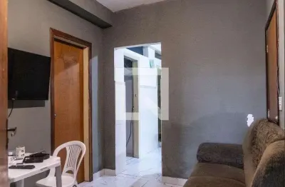 Casa para Aluguel - Betânia, 3 Quartos,  75 m² - Belo Horizonte