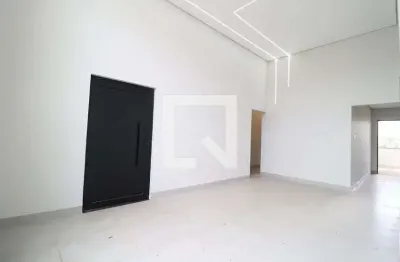Casa para Aluguel - Jardim Patricia, 3 Quartos,  166 m² - Uberlândia