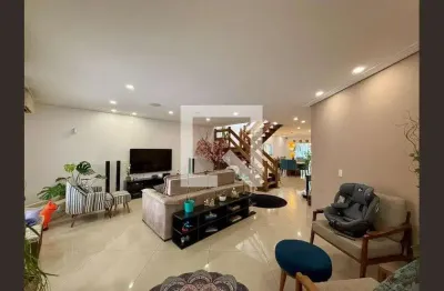 Casa com 4 quartos para alugar na Rua Sônia Ribeiro, Campo Belo, São Paulo