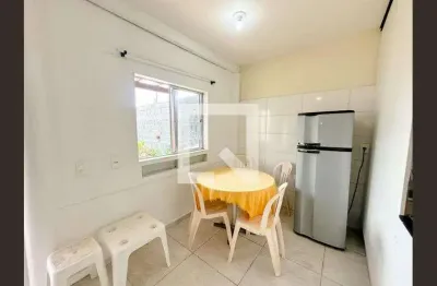 Casa para Aluguel - Ingleses, 2 Quartos,  68 m² - Florianópolis