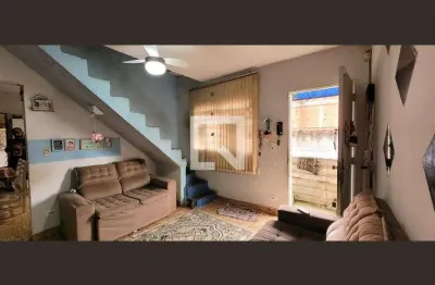 Casa para Aluguel - Jardim Odete, 4 Quartos,  150 m² - Itaquaquecetuba