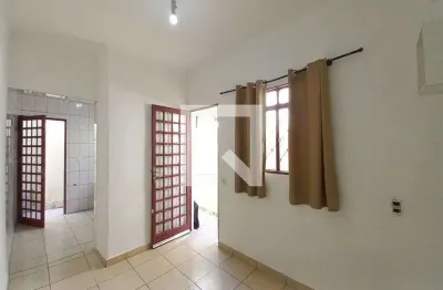 Casa para Aluguel - Jardim Interlagos, 1 Quarto,  40 m² - Campinas