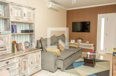 Casa para Aluguel - Cariobinha, 2 Quartos,  110 m² - Americana