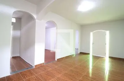 Casa para Aluguel - Vigilato Pereira, 8 Quartos,  250 m² - Uberlândia