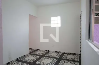 Casa com 1 quarto para alugar na Rua Desembargador Olavo Ferreira Prado, Cidade Ademar, São Paulo
