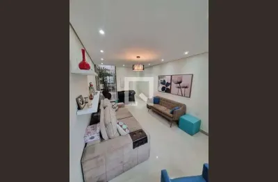Casa com 3 quartos para alugar na Rua Aricurana, Artur Alvim, São Paulo