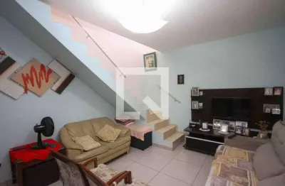 Casa para Aluguel - Jardim Paraguacu, 3 Quartos,  400 m² - São Paulo