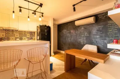 Apartamento para Aluguel - Pinheiros, 2 Quartos,  84 m² - São Paulo