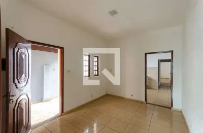 Casa com 2 quartos para alugar na Avenida Paula Ferreira, Piqueri, São Paulo