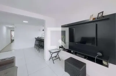 Casa para Aluguel - Conjunto Residencial Jardins, 4 Quartos,  140 m² - São José dos Campos