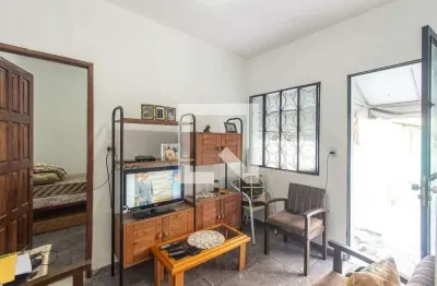 Casa para Aluguel - Campo Grande, 1 Quarto,  50 m² - Rio de Janeiro