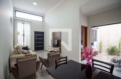 Casa / Sobrado em Condomínio para Aluguel - Jardim Eucaliptos, 3 Quartos,  160 m² - Sorocaba