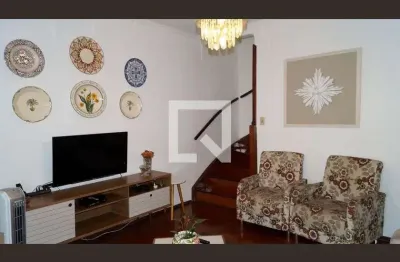 Casa com 2 quartos para alugar na Rua Frei Durão, Ipiranga, São Paulo