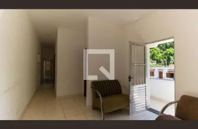 Casa com 2 quartos para alugar na Rua Jose Carlos Silveira Nogueira, Fonseca, Niterói