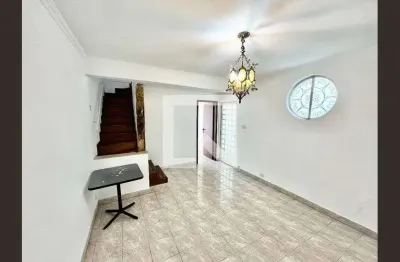 Casa com 3 quartos para alugar na Rua João Masser, Água Fria, São Paulo