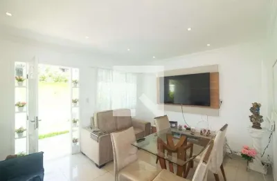 Casa para Aluguel - Guaratiba, 3 Quartos,  200 m² - Rio de Janeiro
