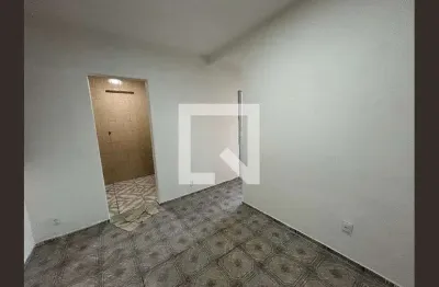 Casa para Aluguel - Marechal Hermes, 2 Quartos,  60 m² - Rio de Janeiro