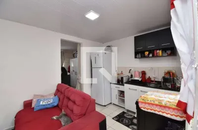 Casa com 1 quarto para alugar na Rua Heitor Baggio Vidal, Bairro Alto, Curitiba