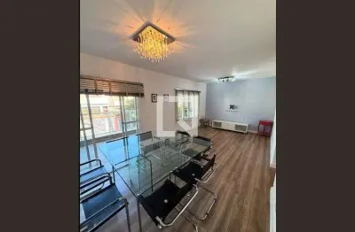 Casa com 3 quartos para alugar na Rua das Oliveiras, Jardim, Santo André