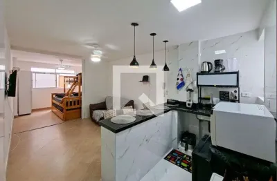 Kitnet / Stúdio para alugar na Rua Caribas, Aviação, Praia Grande por R$ 1.800