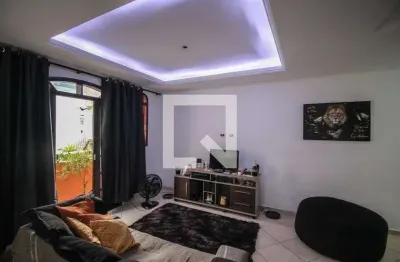 Casa / Sobrado em Condomínio para Aluguel - Edson Passos, 3 Quartos,  40 m² - Mesquita