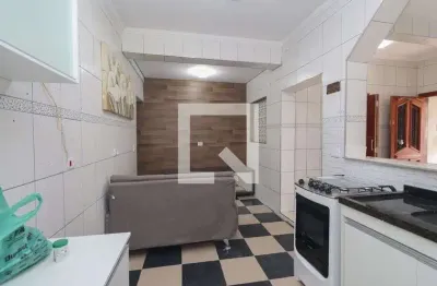 Casa para Aluguel - Vila Guilherme, 2 Quartos,  43 m² - São Paulo