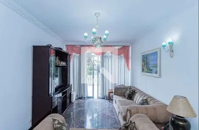 Casa com 3 quartos para alugar na Rua Stéfano Mauser, Jaraguá, São Paulo